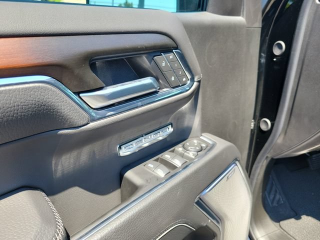 New 2026 GMC Sierra 1500 Denali w/ Denali Reserve Package AWD/4WD image 15