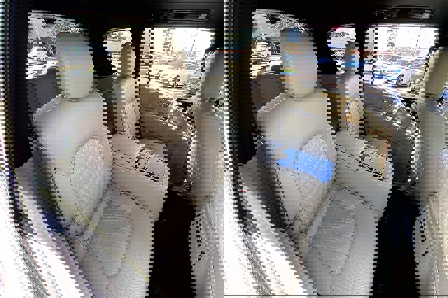 Used 2024 INFINITI QX80 Sensory w/ Cargo Package image 19