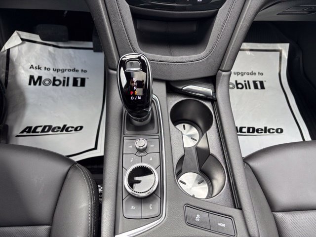 Certified 2025 Cadillac XT5 Premium Luxury w/ Technology Package AWD/4WD image 14