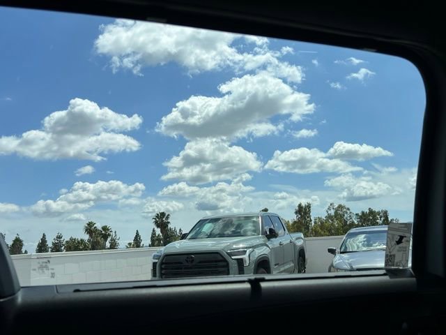 Certified 2025 Toyota Sienna Platinum image 56