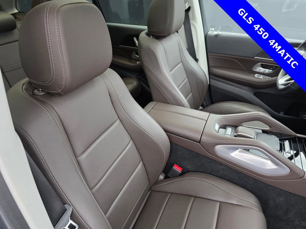 Used 2023 Mercedes-Benz GLS 450 4MATIC image 31