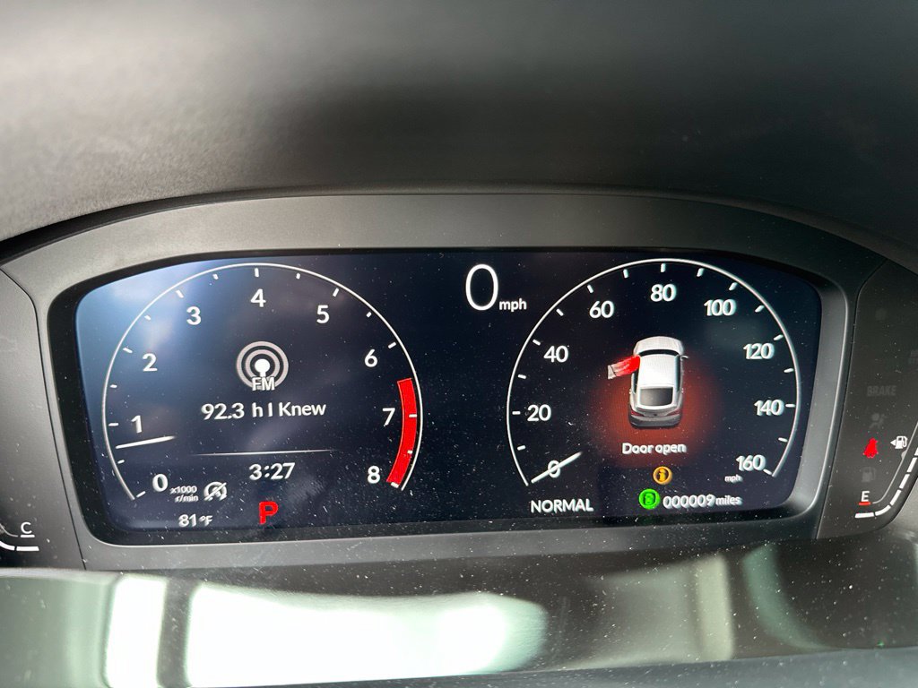 New 2026 Acura Integra FWD image 18