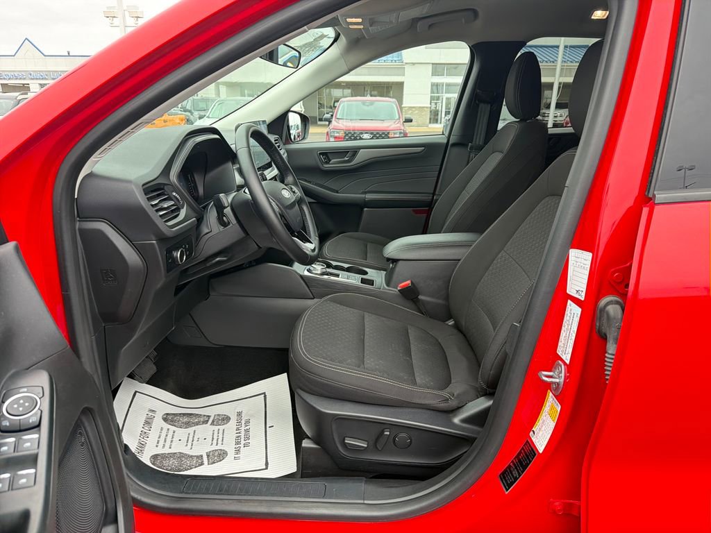 Used 2024 Ford Escape Active w/ Tech Pack #1 image 9