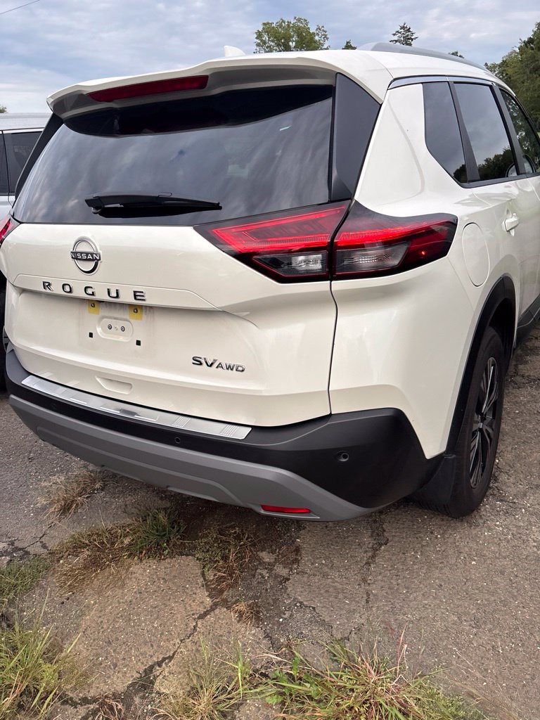 Certified 2023 Nissan Rogue SV w/ SV Premium B Package AWD/4WD image 11