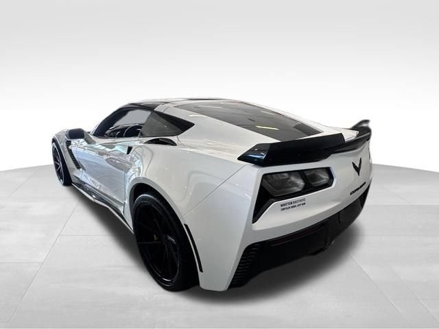 Used 2016 Chevrolet Corvette Z06 w/ 2LZ Preferred Equipment Group RWD image 2