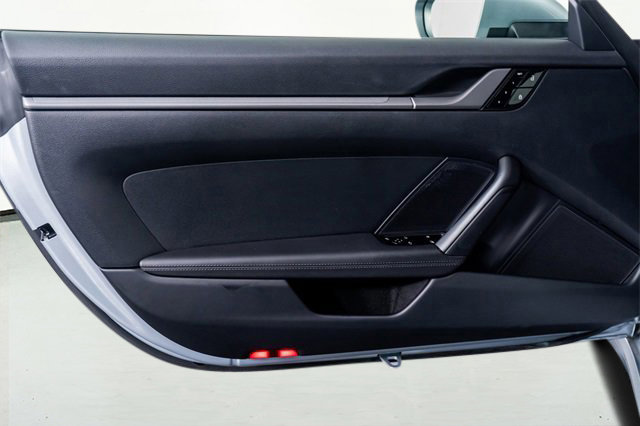 Used 2021 Porsche 911 Carrera image 37