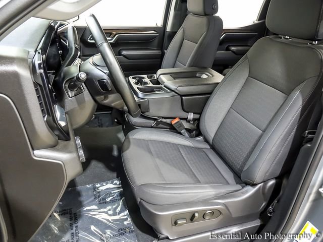 Certified 2025 Chevrolet Silverado 1500 RST w/ Dark Appearance Package image 10