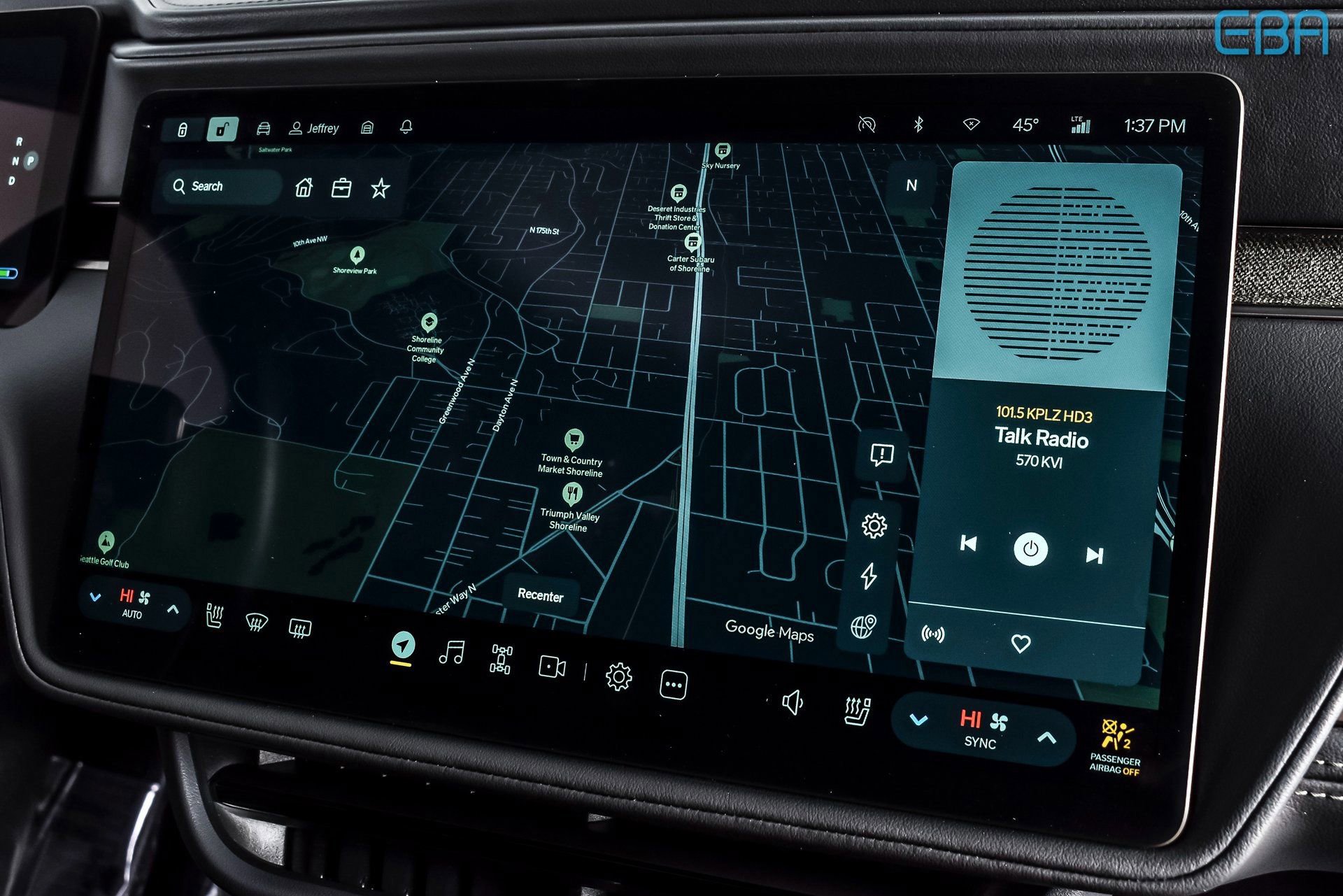 Used 2025 Rivian R1S Adventure image 26