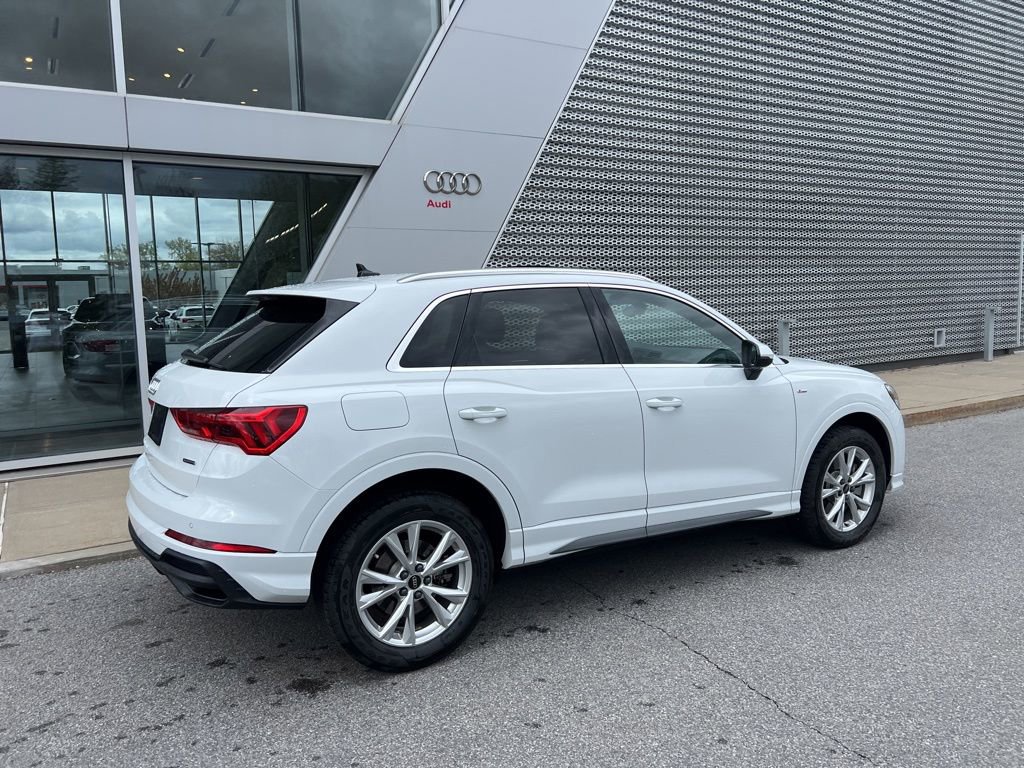 Used 2023 Audi Q3 2.0T Premium AWD/4WD image 18