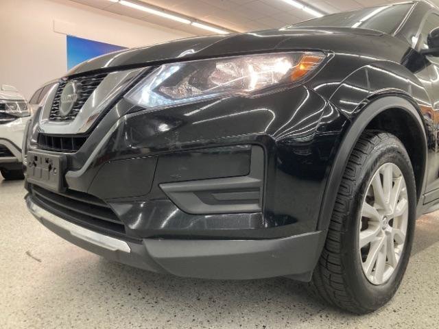 Used 2020 Nissan Rogue SV AWD/4WD image 37