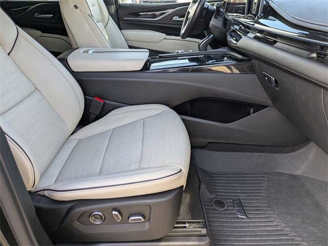 Certified 2023 Cadillac Escalade Sport w/ Touring Package image 28