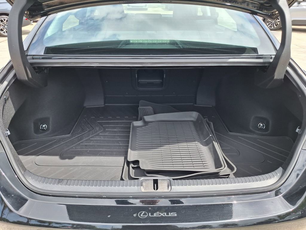Used 2024 Lexus ES 350 w/ Premium Package image 28