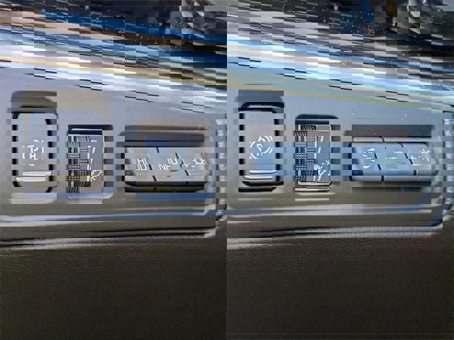 New 2025 Cadillac XT6 Premium Luxury w/ Platinum Package image 26