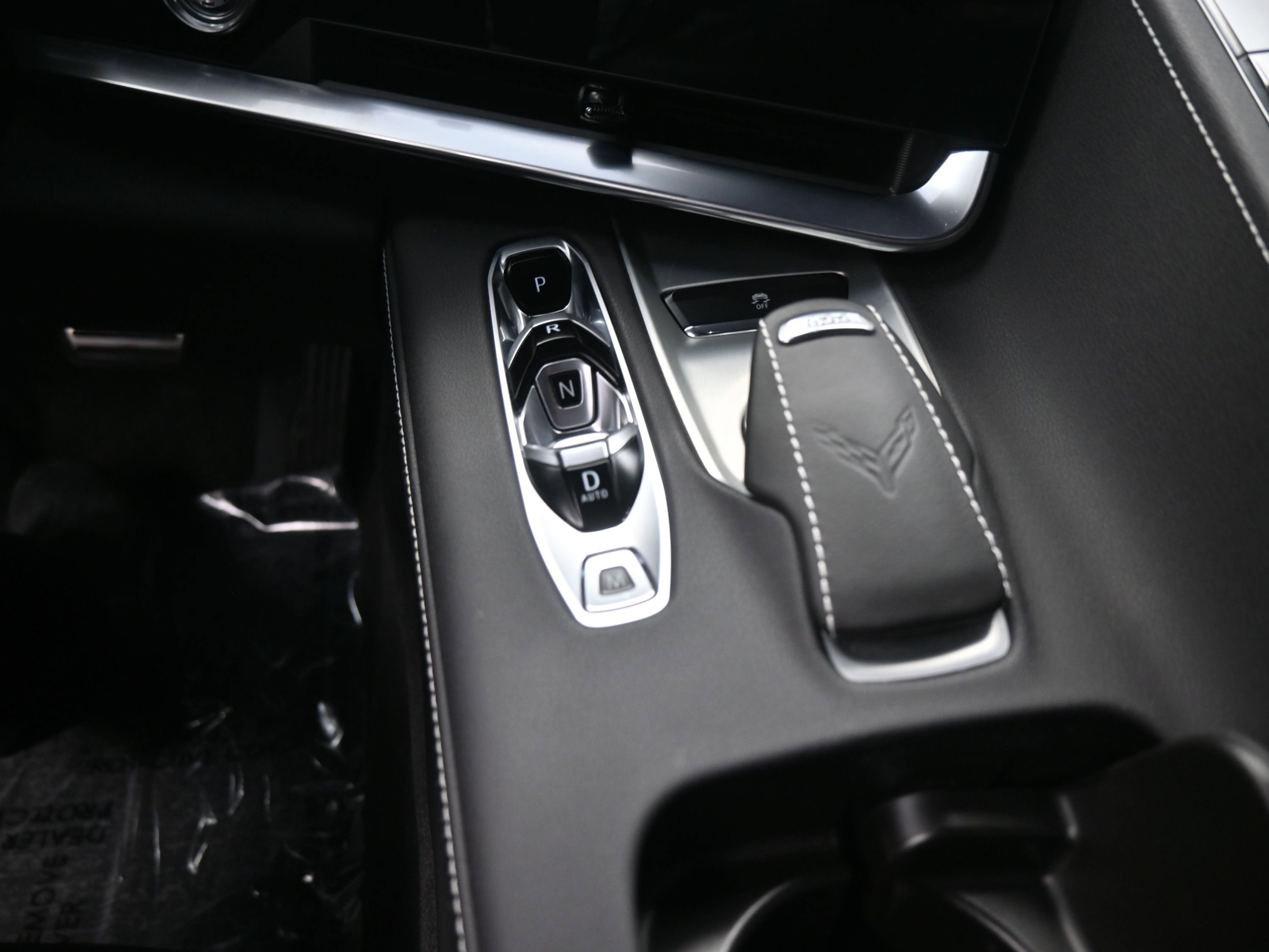 Certified 2025 Chevrolet Corvette Stingray Coupe w/ 1LT image 14