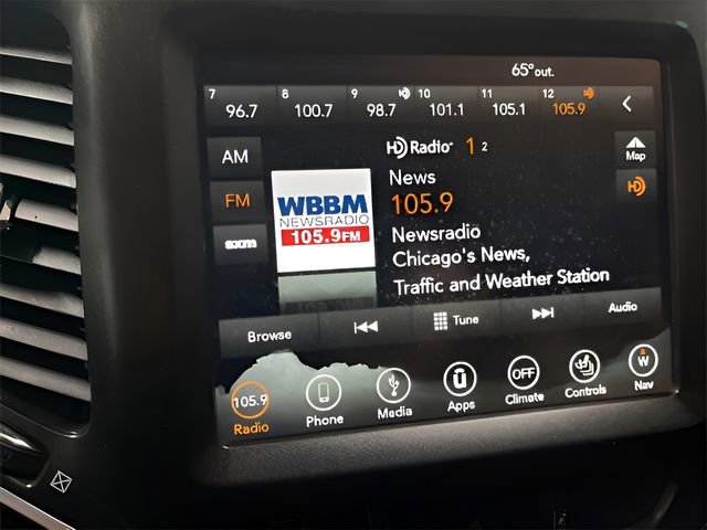 Used 2019 Jeep Cherokee Trailhawk image 35