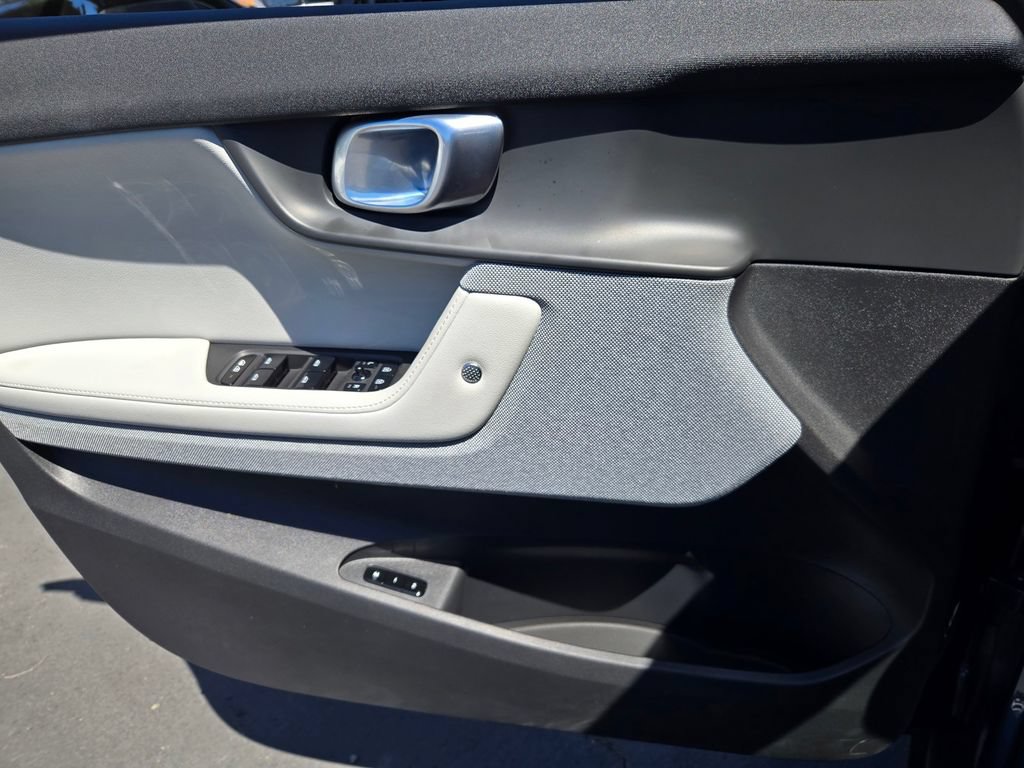 Used 2023 Polestar Polestar 2 w/ Pilot Pack AWD/4WD image 21