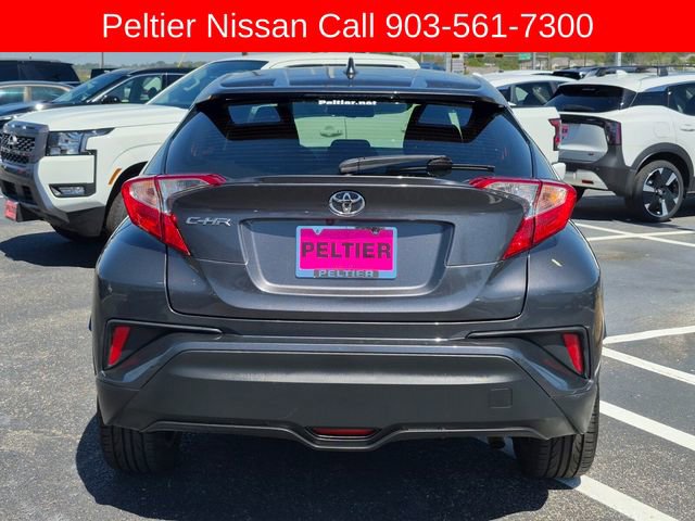 Used 2018 Toyota C-HR XLE image 5