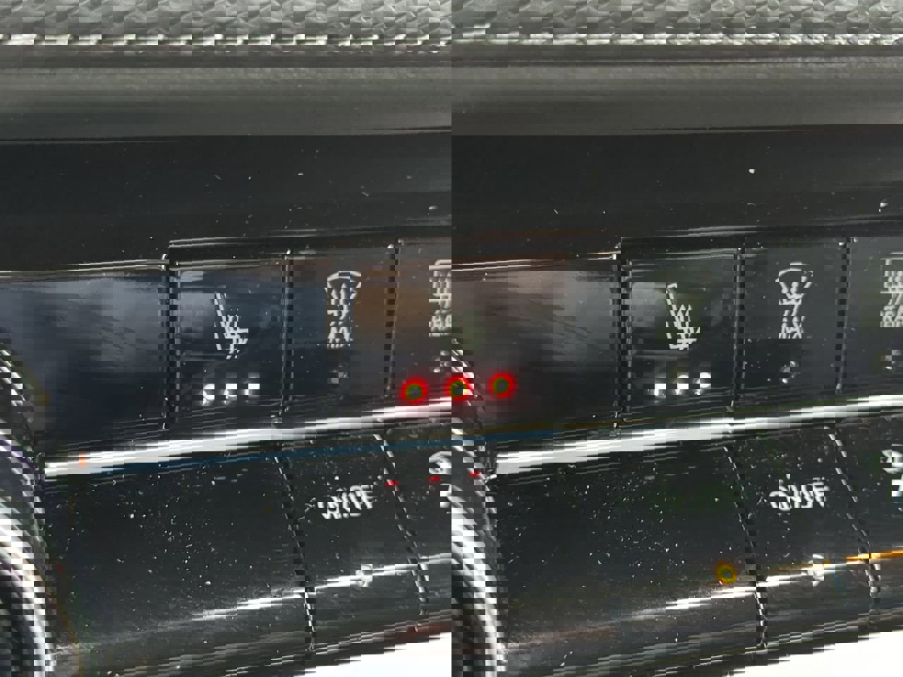 Certified 2025 Chevrolet Equinox LT w/ Safety and Technology Package image 23