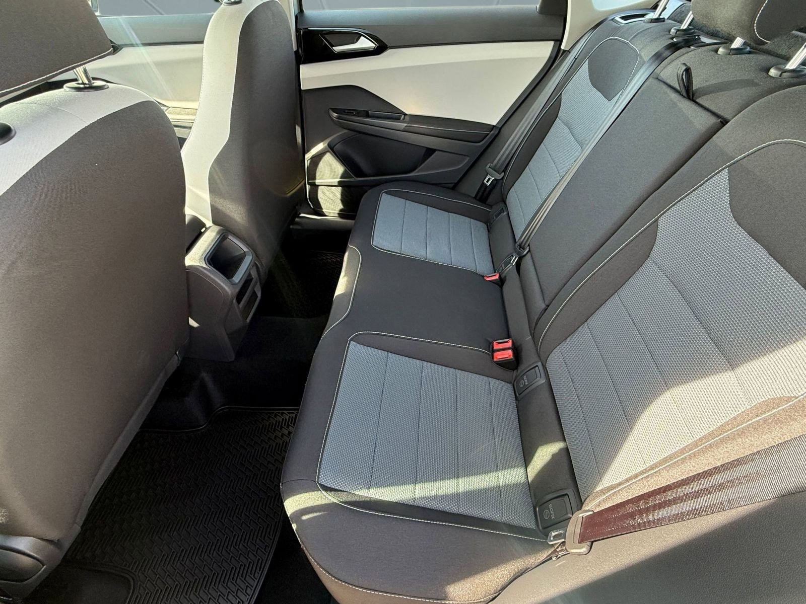 New 2026 Volkswagen Taos S image 13