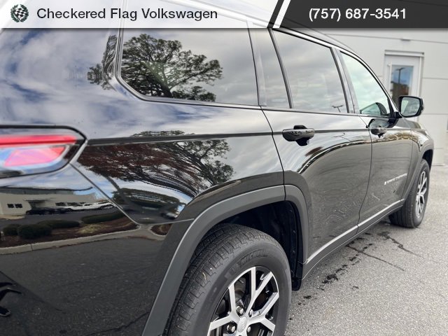 Used 2024 Jeep Grand Cherokee L Limited w/ Trailer Tow Package image 8