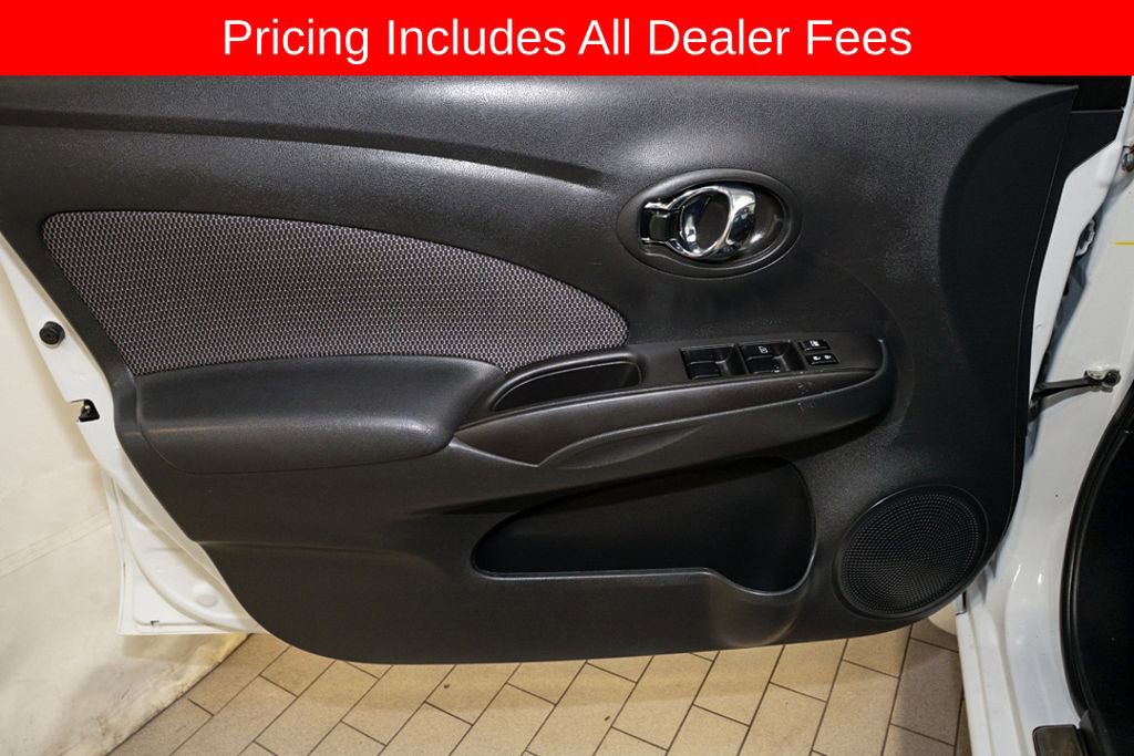 Used 2016 Nissan Versa FWD image 10
