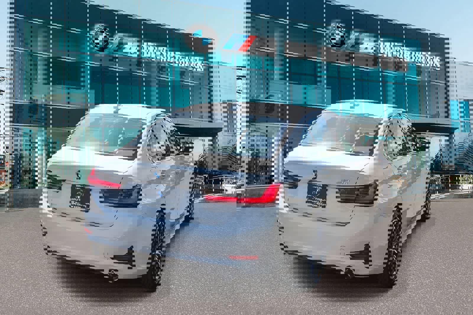 Used 2020 BMW 330i Sedan image 4