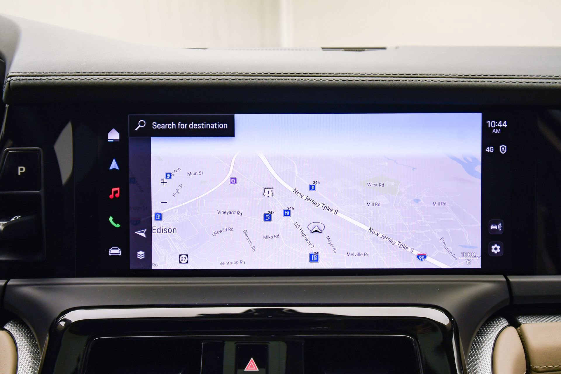 Used 2025 Porsche Panamera 4 image 41