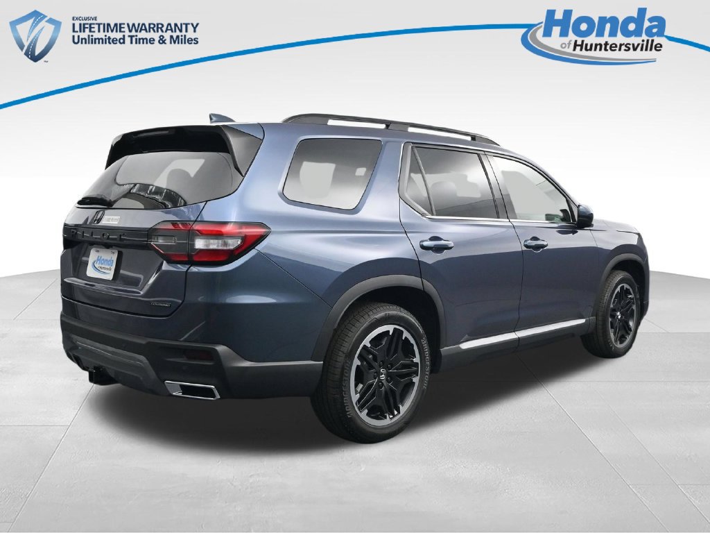 New 2026 Honda Pilot Touring image 9