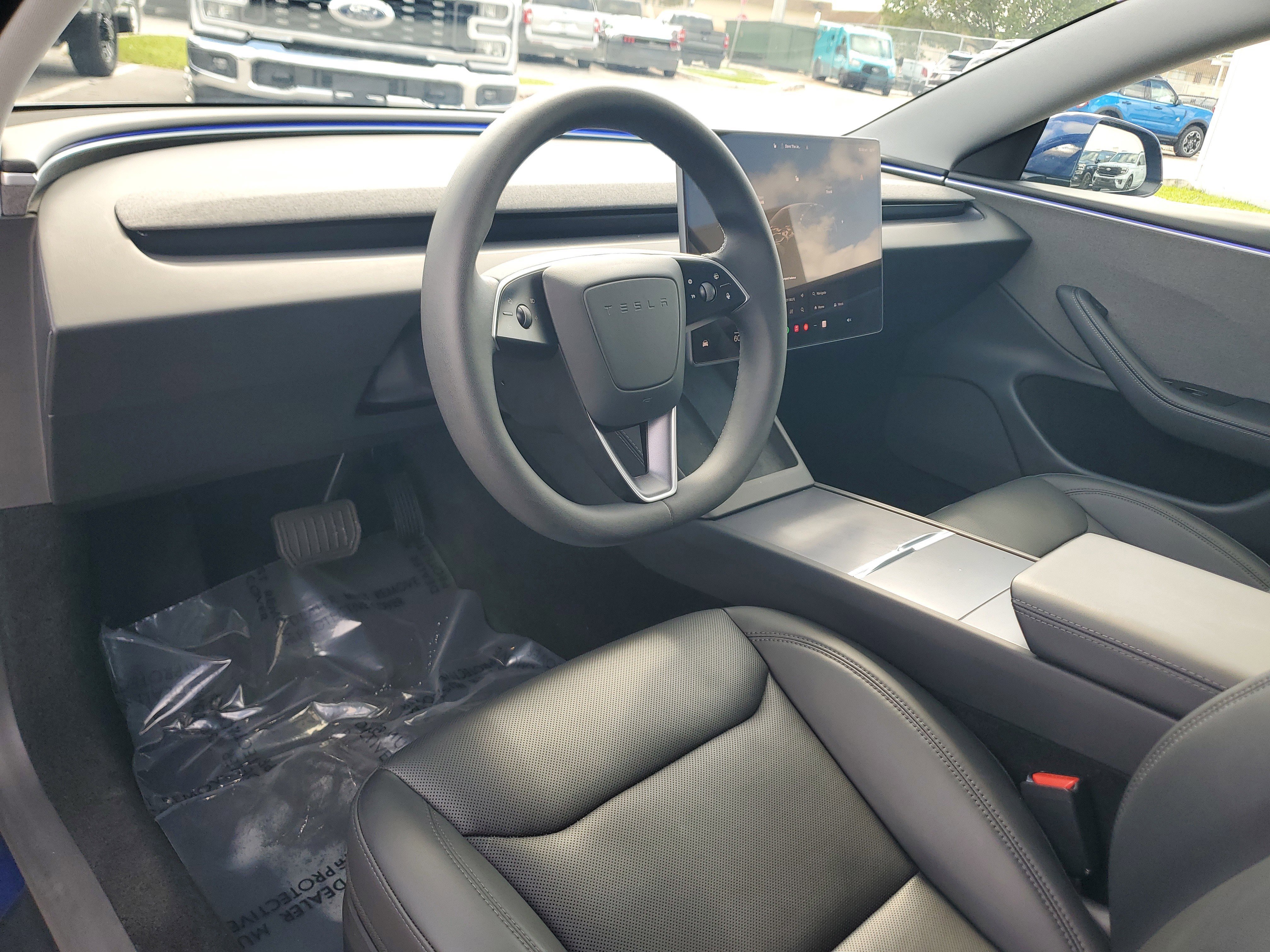 Used 2025 Tesla Model 3 Long Range RWD image 9