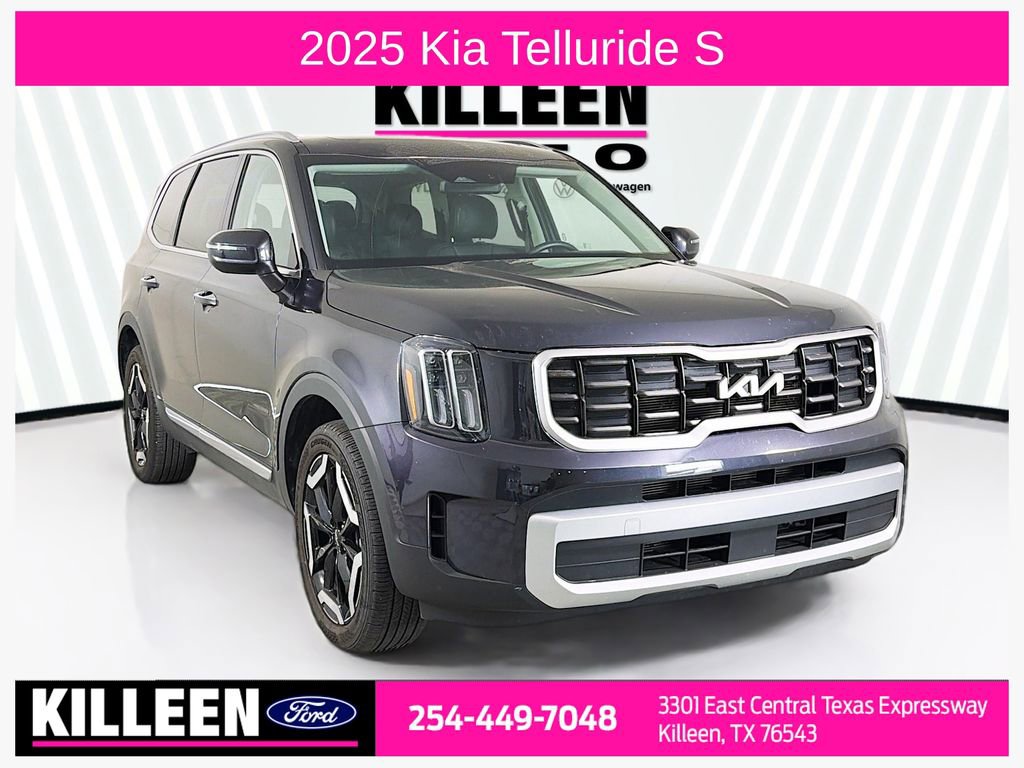 Used 2025 Kia Telluride S image 1