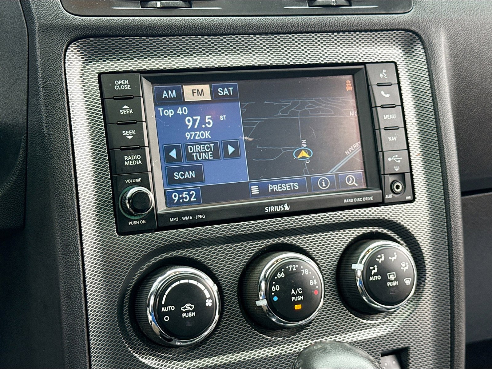 Used 2014 Dodge Challenger R/T w/ Sound Group II RWD image 8