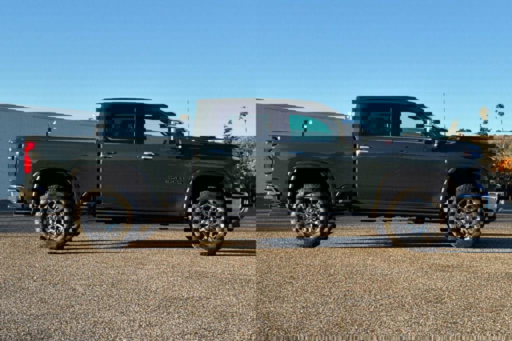 New 2026 Chevrolet Silverado 2500 LTZ w/ LTZ Premium Package image 3