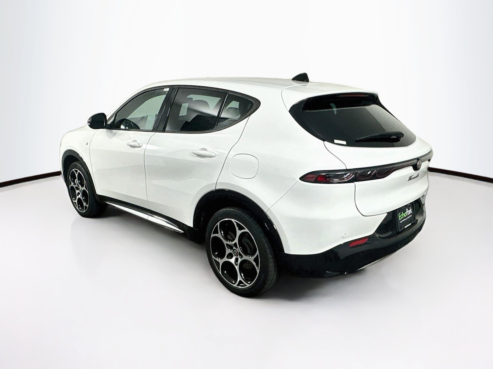 Used 2024 Alfa Romeo Tonale Ti AWD/4WD image 5