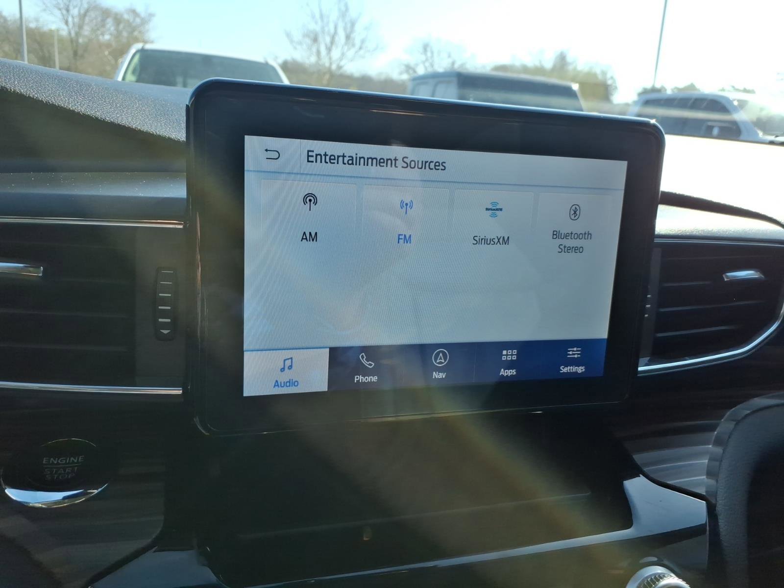 Used 2022 Ford Explorer Limited w/ Equipment Group 301A image 18