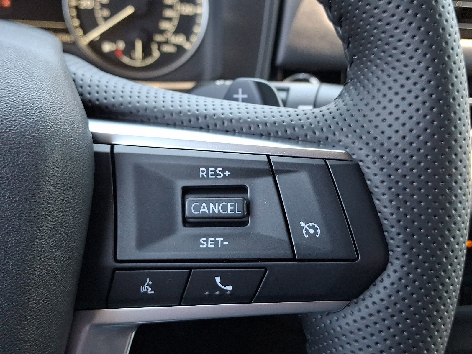 New 2026 Mitsubishi Outlander LE AWD/4WD image 19