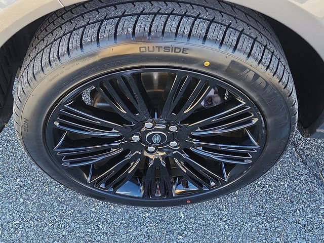 Used 2021 Land Rover Range Rover Westminster Edition image 8