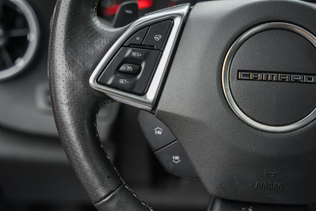 Used 2018 Chevrolet Camaro SS RWD image 38