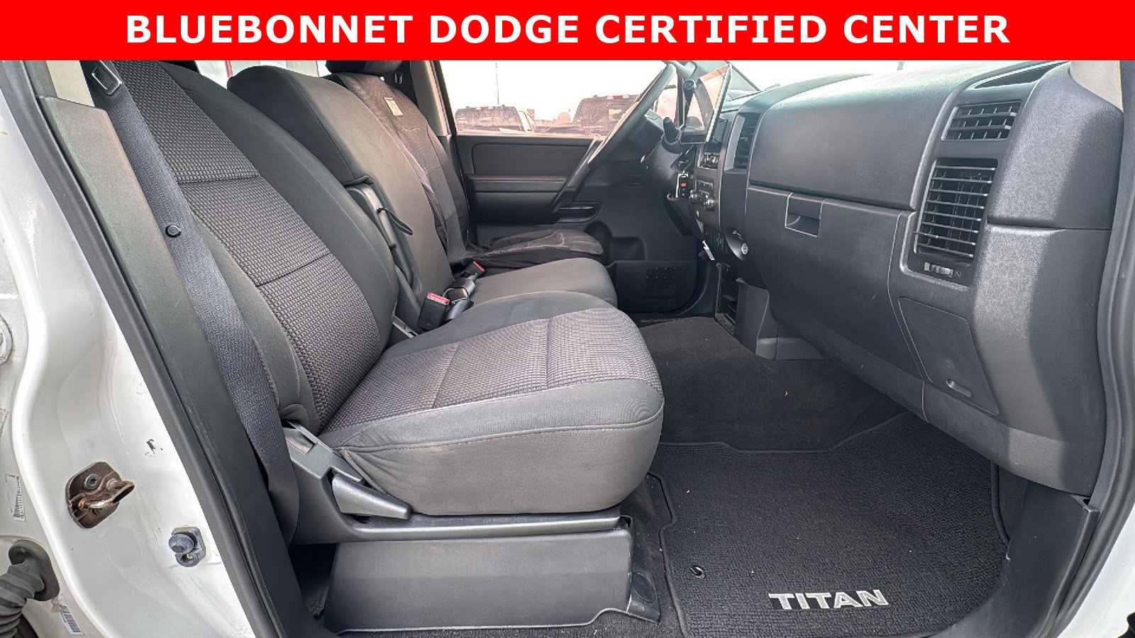 Used 2012 Nissan Titan SV image 23