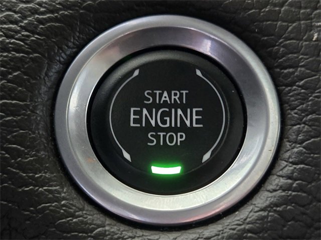 Used 2024 GMC Yukon XL Denali w/ Advanced Technology Package image 20