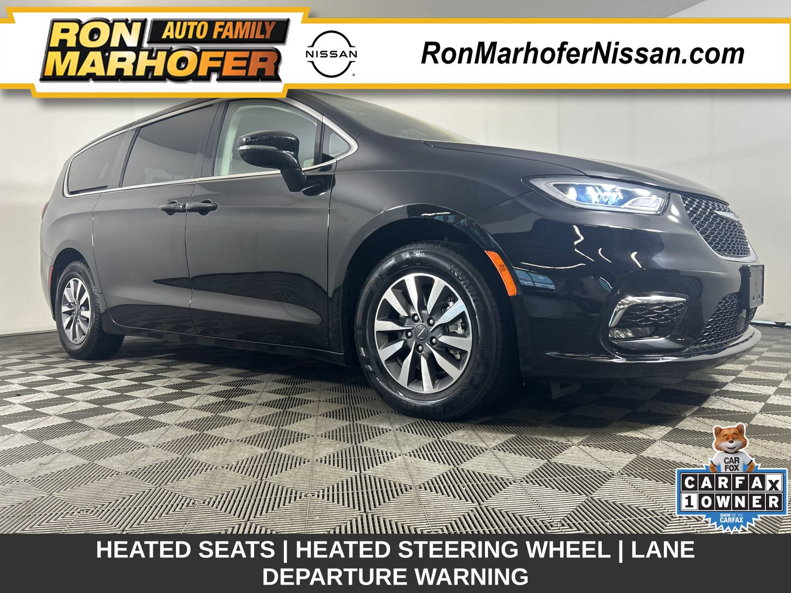 Used 2024 Chrysler Pacifica Limited