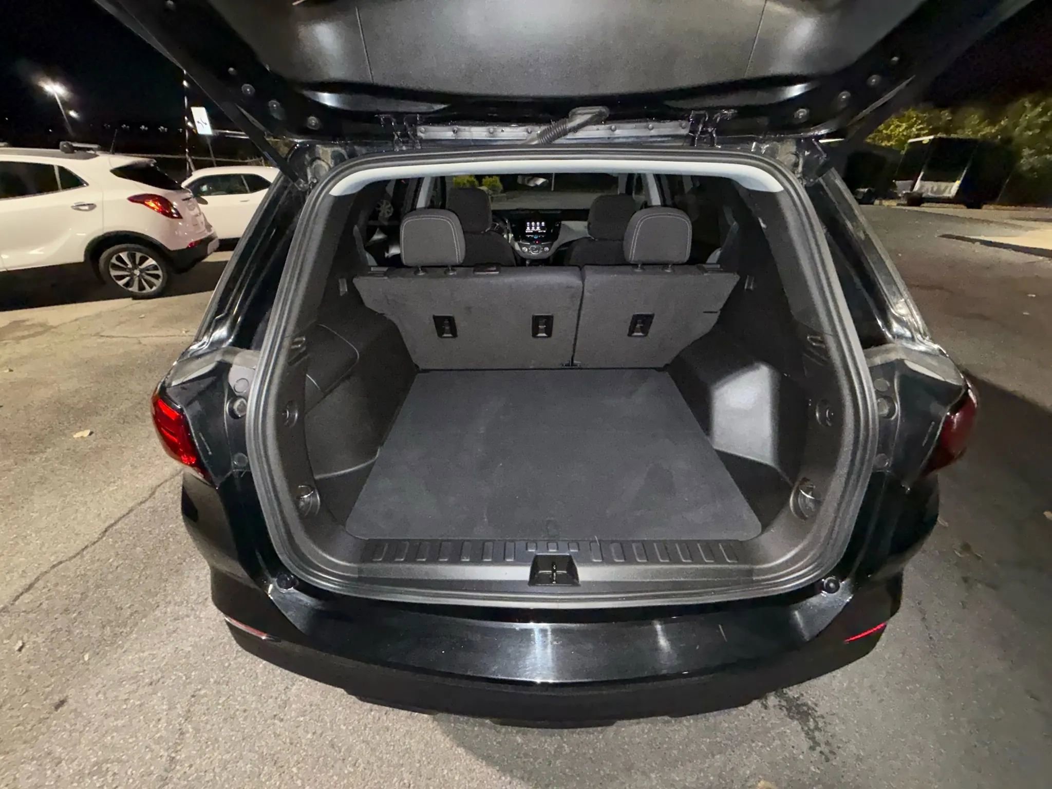 Used 2022 Chevrolet Equinox LS w/ LS Convenience Package image 27