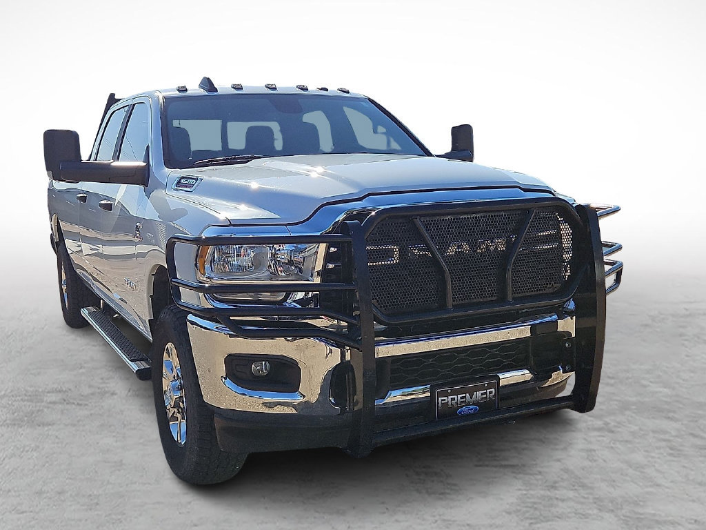 Used 2022 RAM 3500 Lone Star w/ Level A Equipment Group AWD/4WD image 2