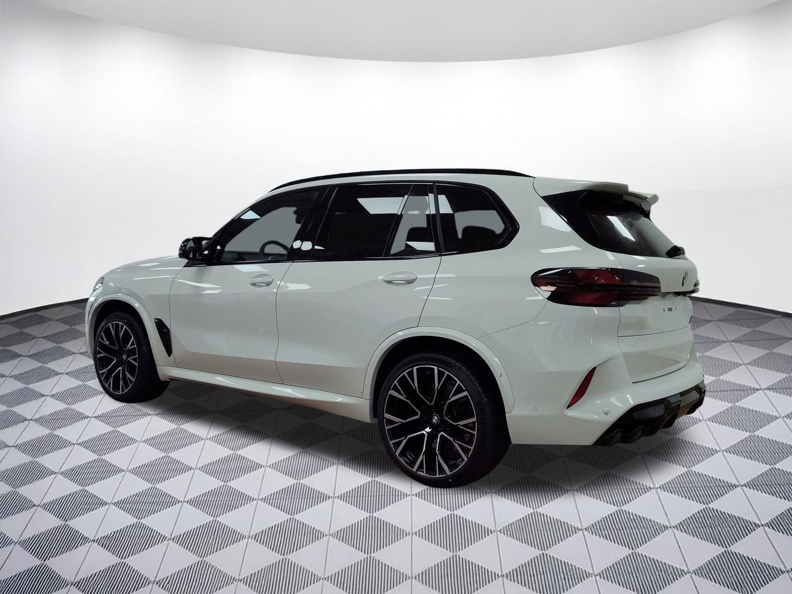 New 2026 BMW X5 M Competition w/ Executive Package image 3