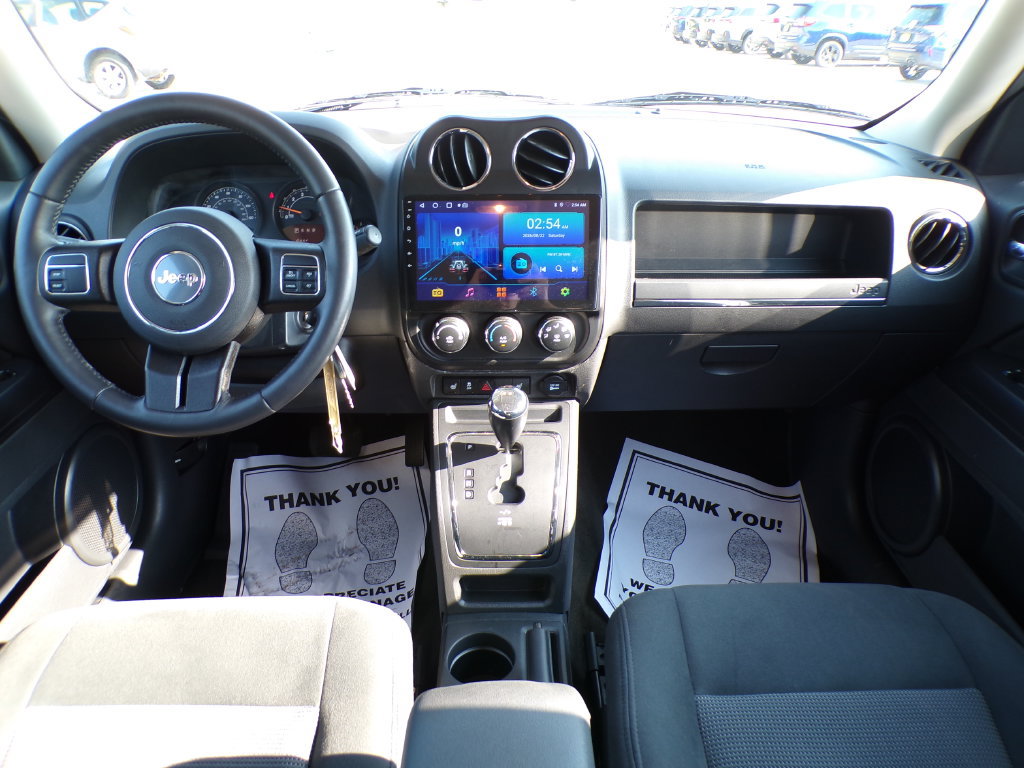 Used 2017 Jeep Patriot Latitude FWD image 19