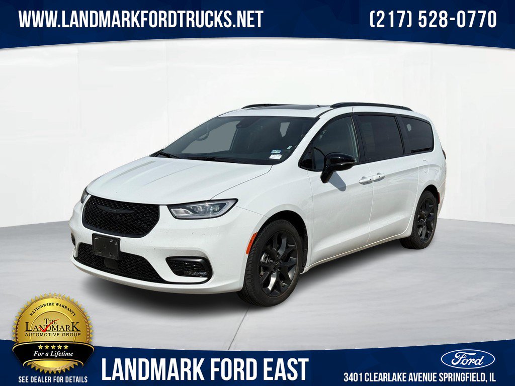 Used 2025 Chrysler Pacifica Limited FWD video 1