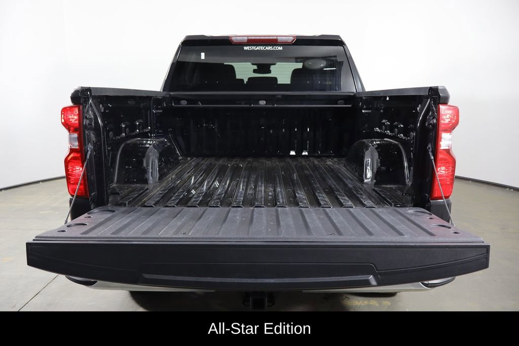 Used 2023 Chevrolet Silverado 1500 LT AWD/4WD image 17