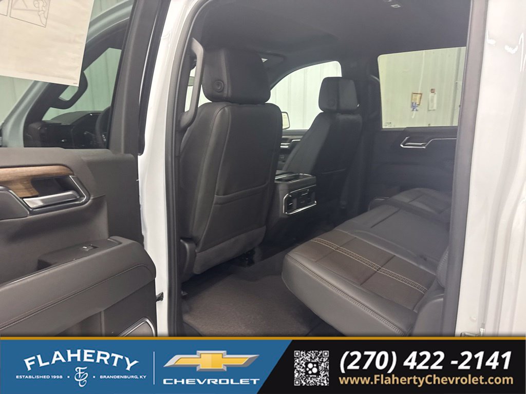 New 2026 Chevrolet Silverado 1500 High Country w/ Technology Package AWD/4WD image 13