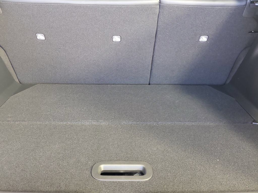 New 2026 Nissan Leaf Platinum+ w/ Illuminated Package FWD image 13