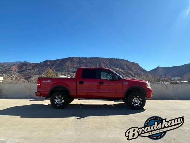Used 2005 Ford F150 4x4 SuperCrew image 3