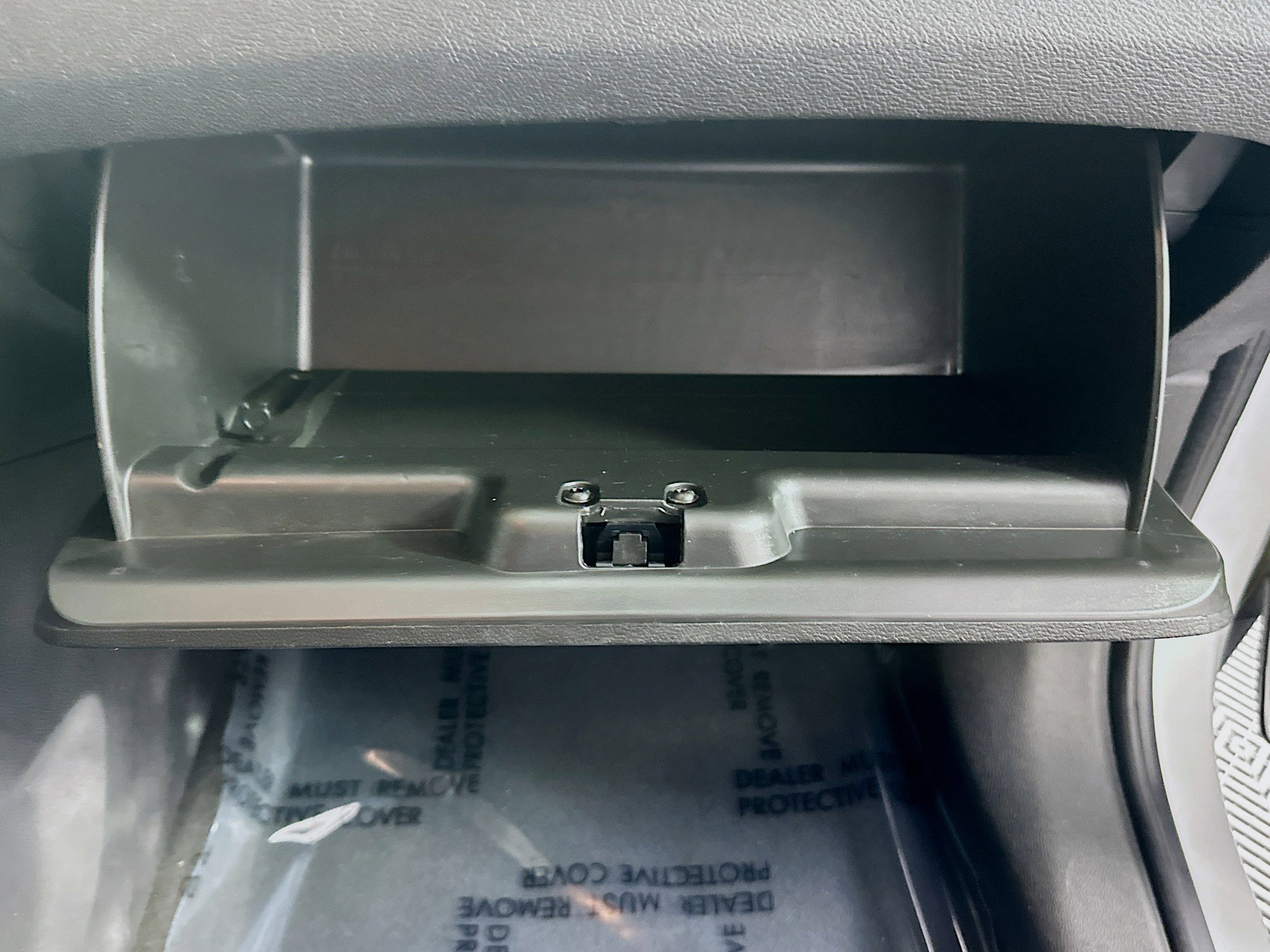 Used 2018 Chevrolet Trax LS FWD image 30